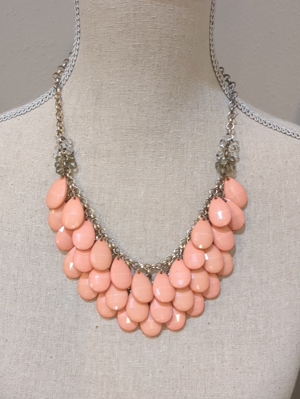 Peach Teardrop Statement Necklace - Women Jewelry